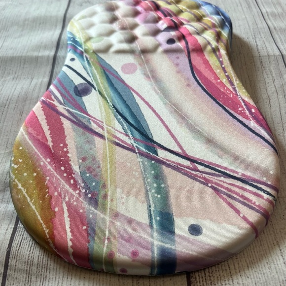 NWOT Gel Wrist Rest MousePad – Abstract Multicolor Watercolor Design – Ergonomic - Picture 3 of 6